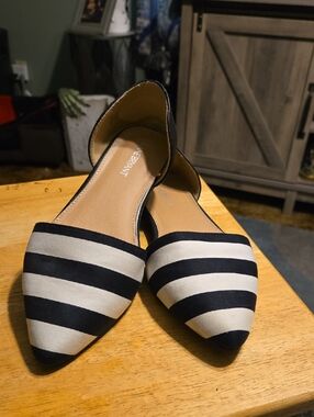 Lane Bryant Black and Cream Striped Pointed D'Orsay Flats